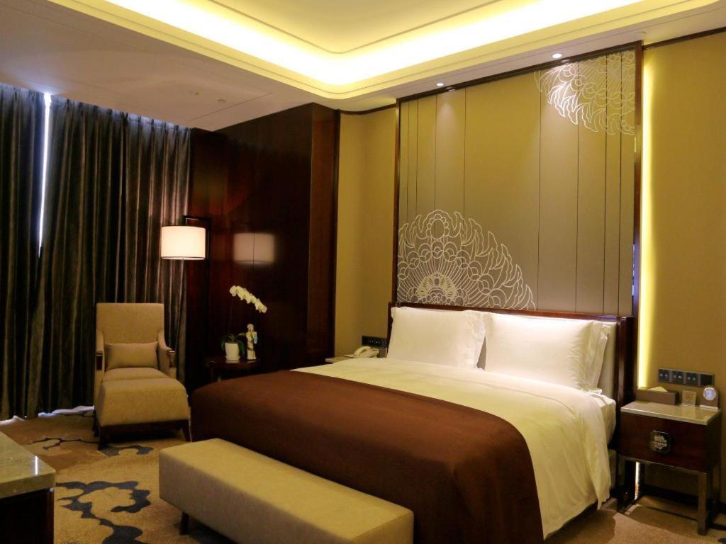 Beijing Grand Skylight International Hotel Exteriör bild