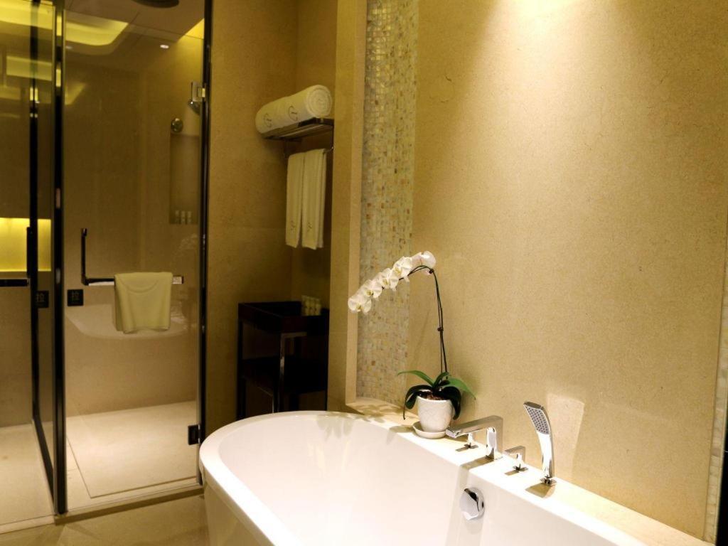 Beijing Grand Skylight International Hotel Exteriör bild